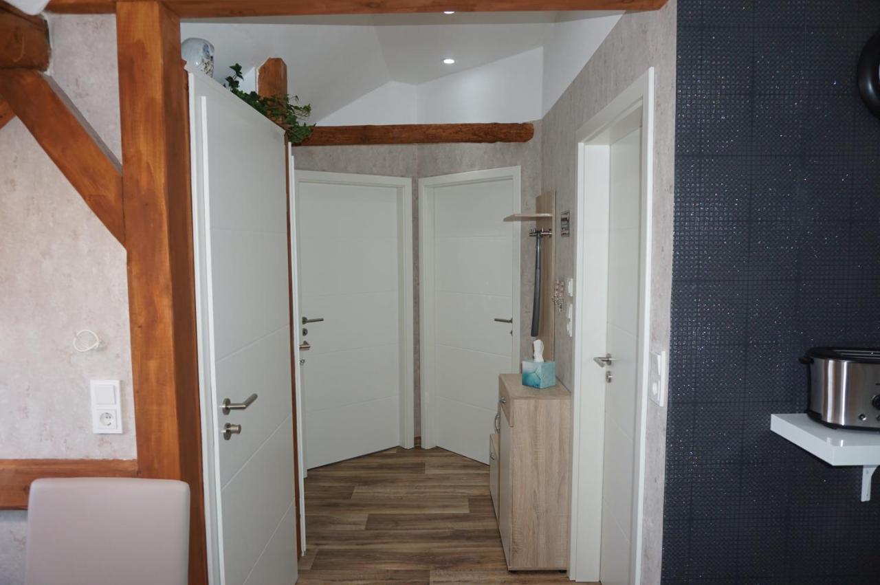 Aussergewoehnliche Dachgeschosswohnung Königslutter am Elm Esterno foto