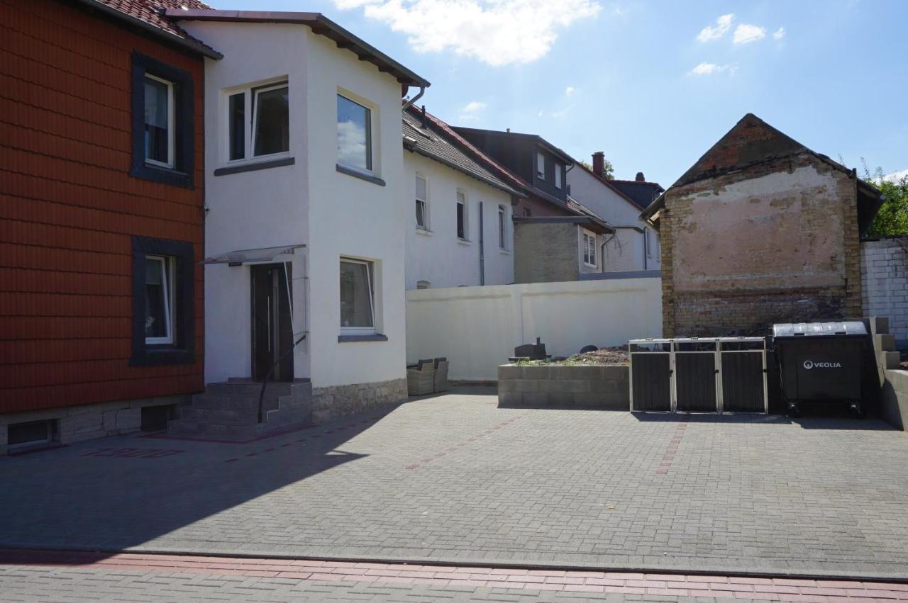 Aussergewoehnliche Dachgeschosswohnung Königslutter am Elm Esterno foto
